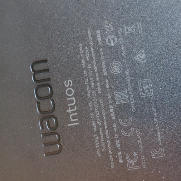 Wacom Intuos tablet - Picture 3 of 6